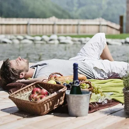 Gradonna Chalet Resort, Kals-am Großglockner