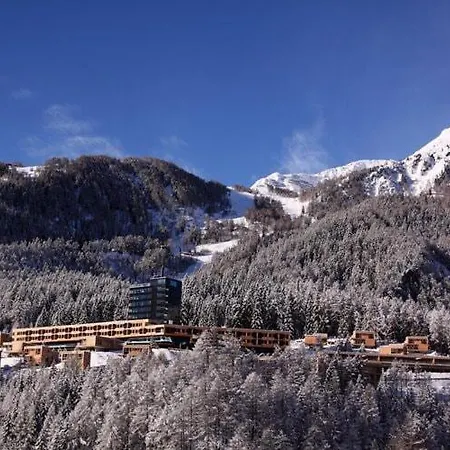 Gradonna Chalet Resort,